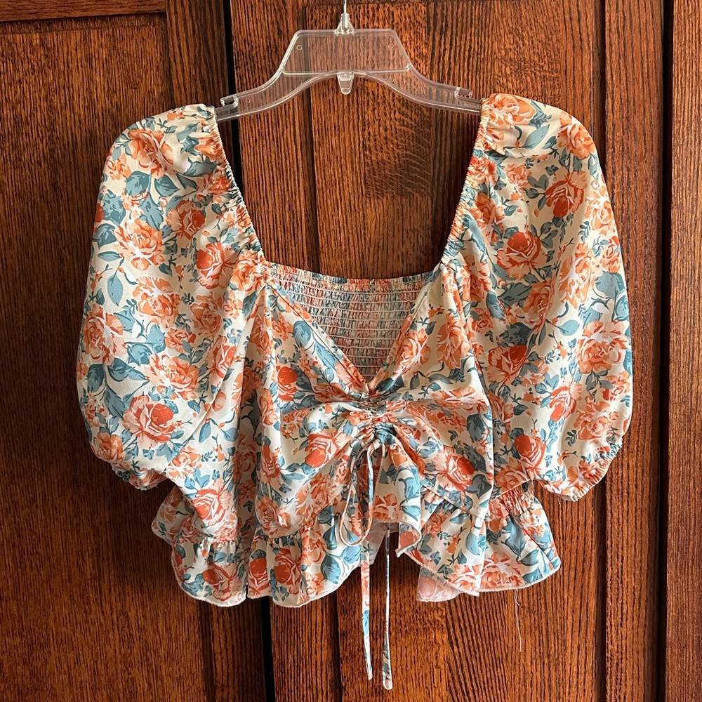 Adjustable Tie Top